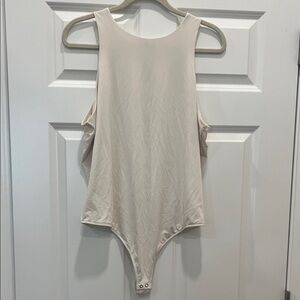 Express body contour high neck bodysuit